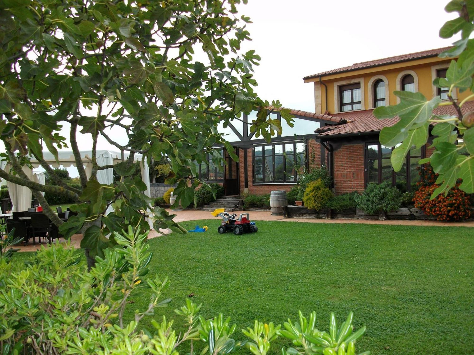 Casa De Labranza Ria De Castellanos Hotel Arnuero Kültér fotó